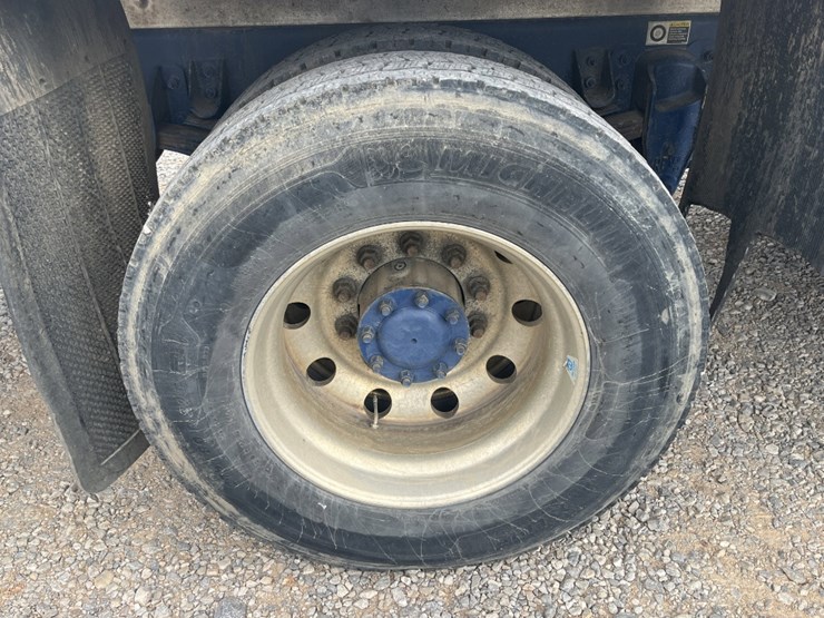 2015-kenworth-t370-image-10