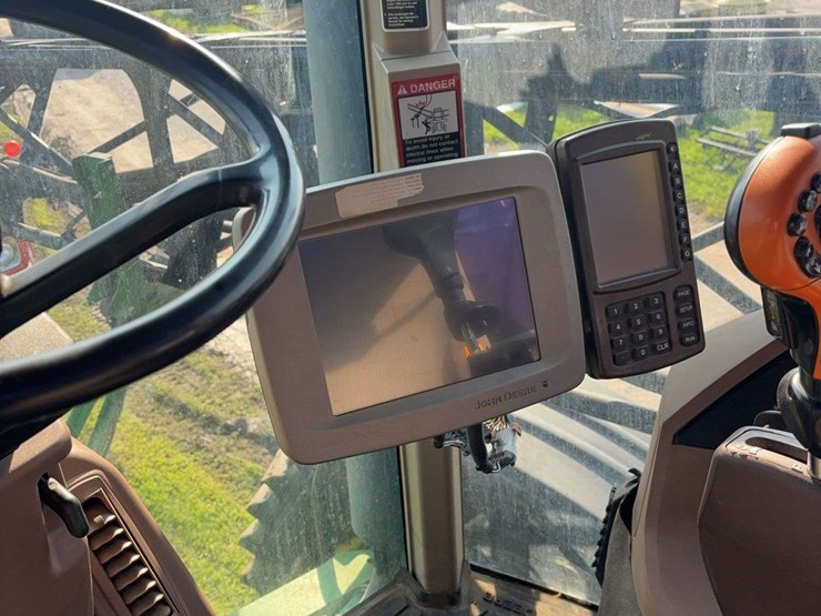 2005-john-deere-4920-image-26