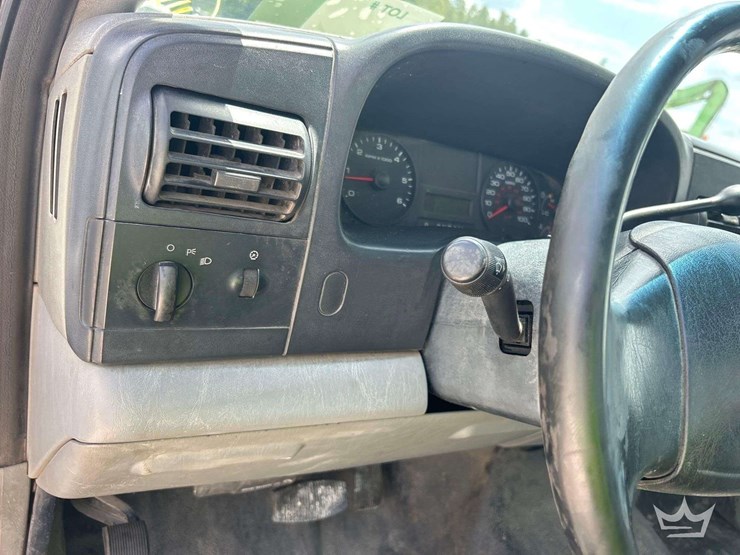 2006-ford-f450-image-27