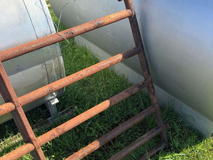 8ft-gate-image-3