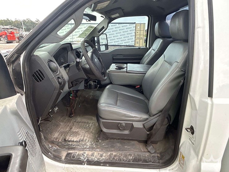 2016-ford-f250-image-15