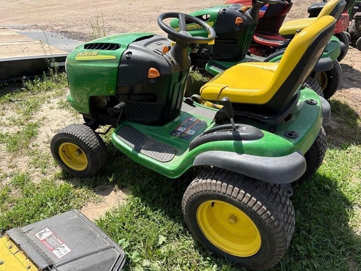 john-deere-l120-image-2