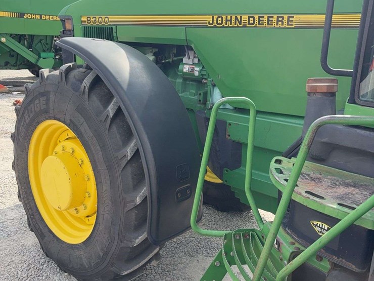 1995-john-deere-8300-image-20