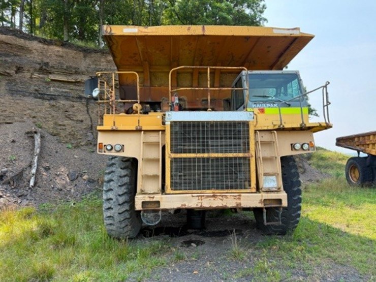 komatsu-330m-image-7