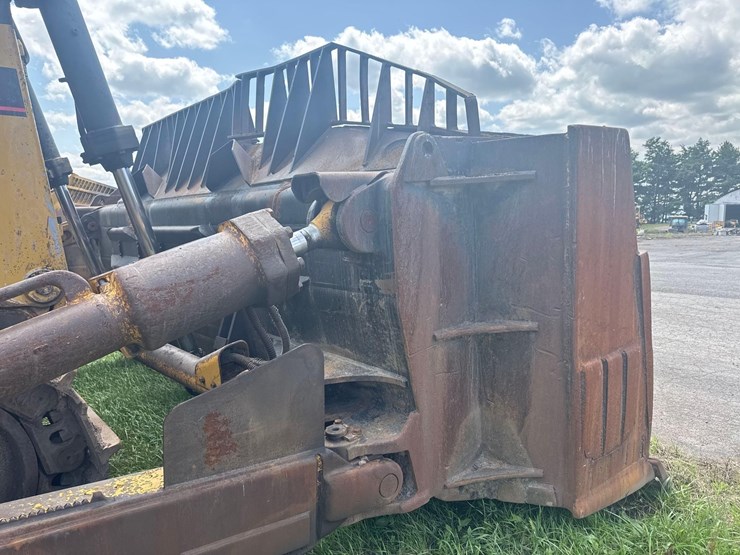 caterpillar-d11r-image-29
