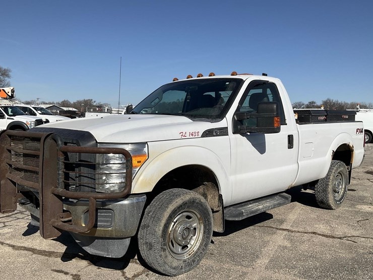 2013-ford-f350-image-1
