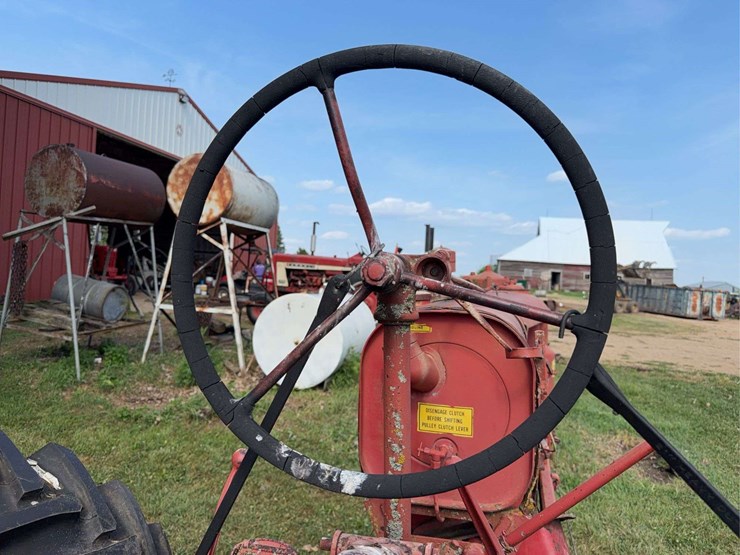 farmall-f-30-image-37