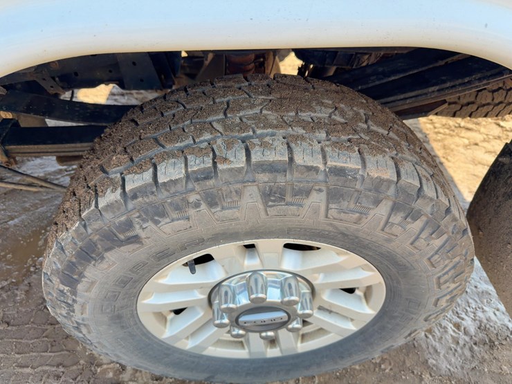 2019-ford-f350stx-utility-truck-image-14