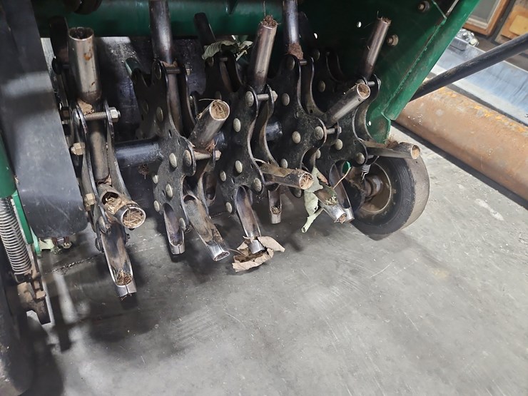 ryan-lawn-aerator-image-5