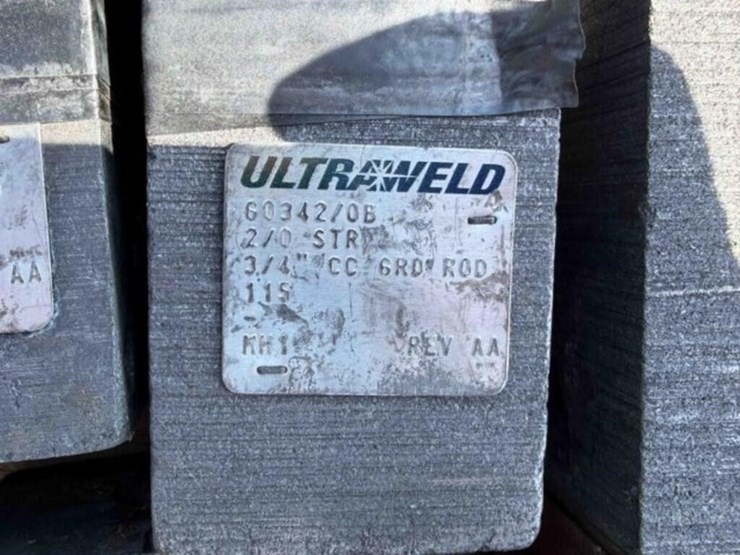 pallet-of-electrical-welding-molds-image-4