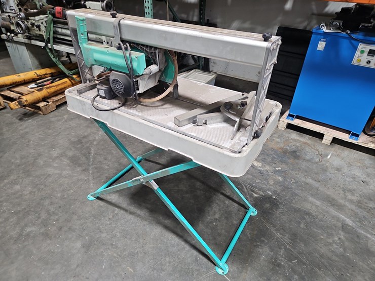 imer-tile-saw-with-stand-image-3