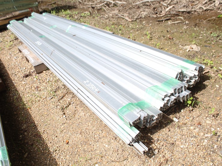 #5153-•-pallet-of-solar-frames-image-1