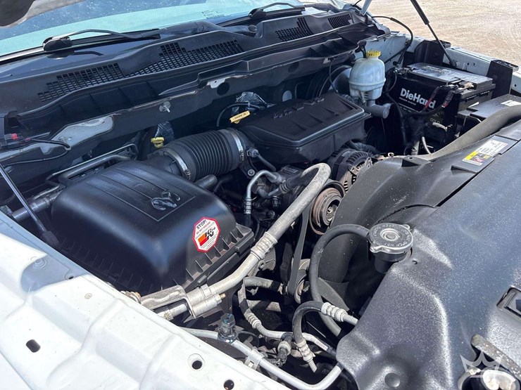 2013-dodge-1500-image-7