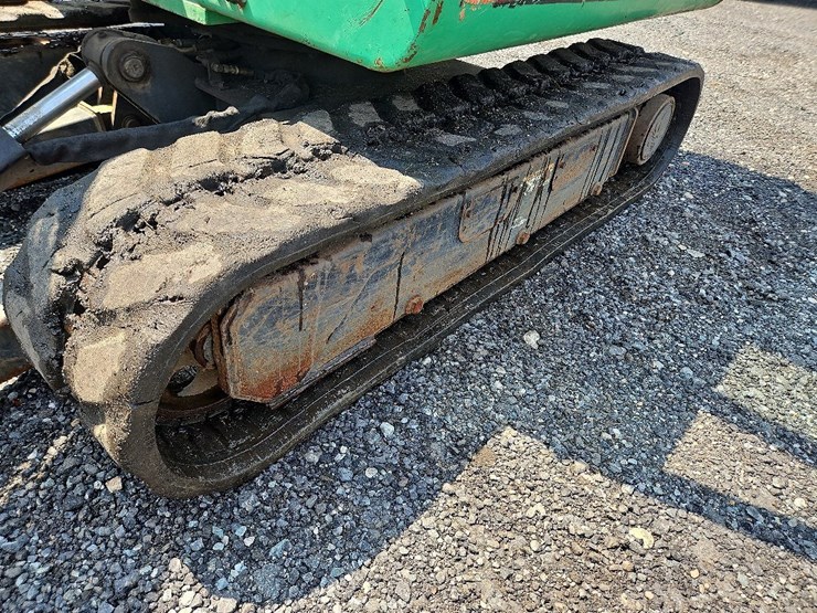 2011-bobcat-325g-image-18