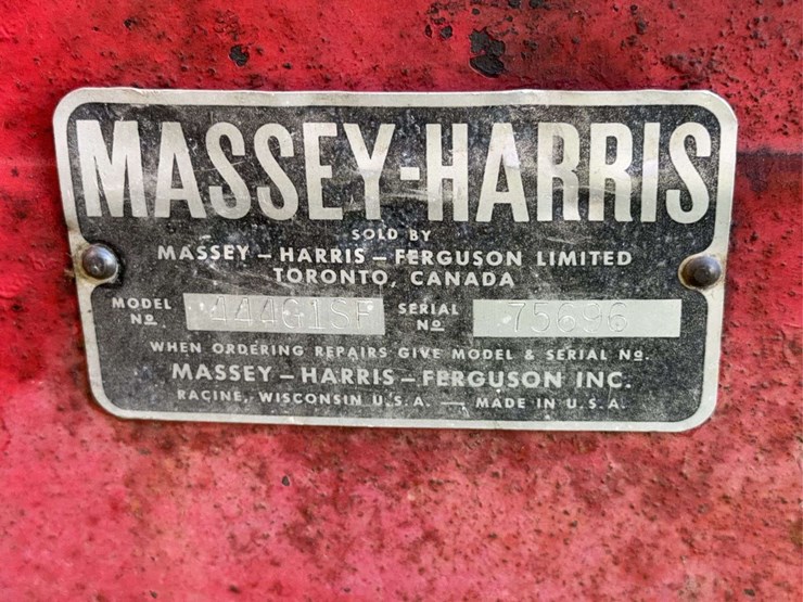 massey-ferguson-444-image-52