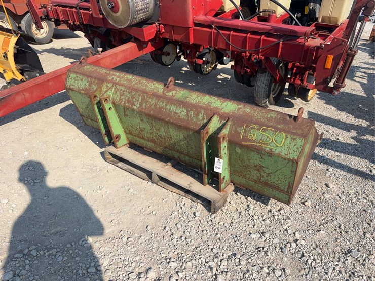 john-deere-148-image-3