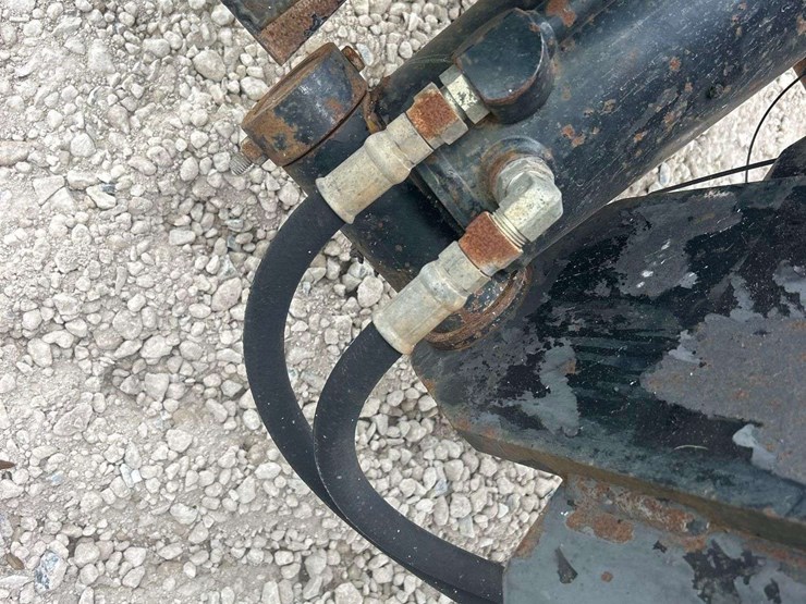 2007-sterling-l9500-image-20