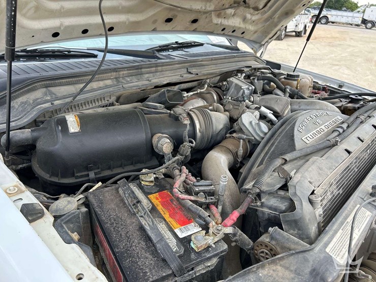 2008-ford-f550-image-9