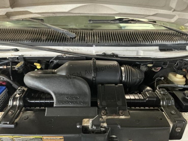 1999-ford-cargo-image-12