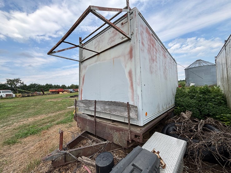 #2588-•-box-truck-body-image-5