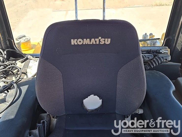 2023-komatsu-d61px-24-image-58