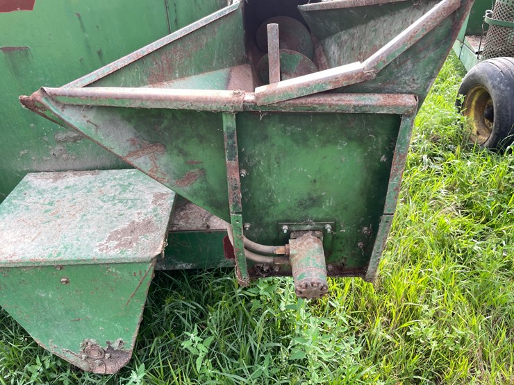 john-deere-700-image-18