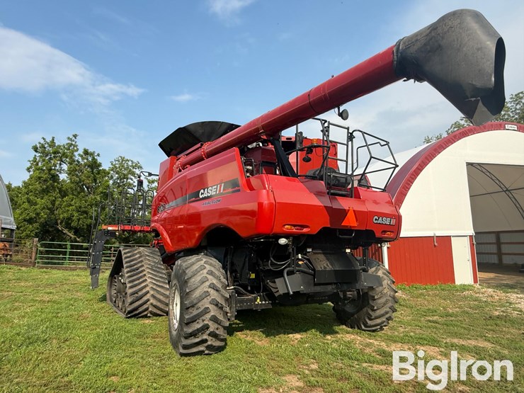 2010-case-ih-8120-image-7
