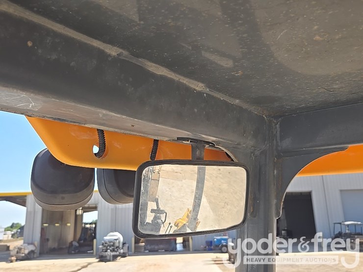 2019-deere-310sl-image-65