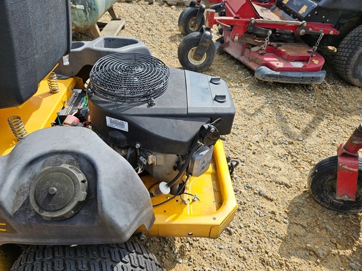 #9-•-cub-cadet-time-saver-zero-turn-mower-image-14