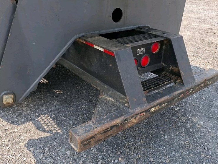 2019-deere-437e-image-33