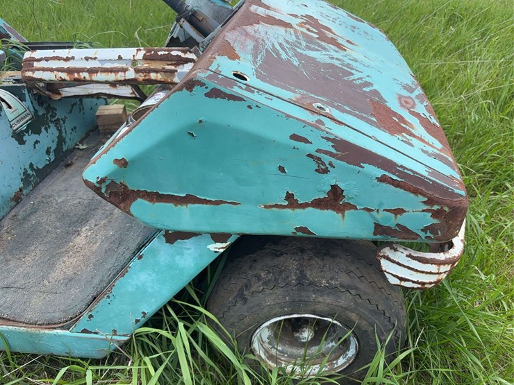 cushman-golf-cart-image-15