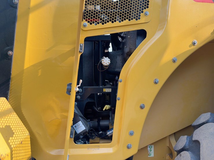 2019-caterpillar-950m-image-19