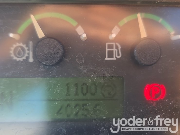 2019-deere-310sl-image-67