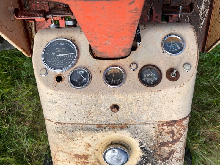 #2566-•-case-730-gas-wide-front-tractor-image-27