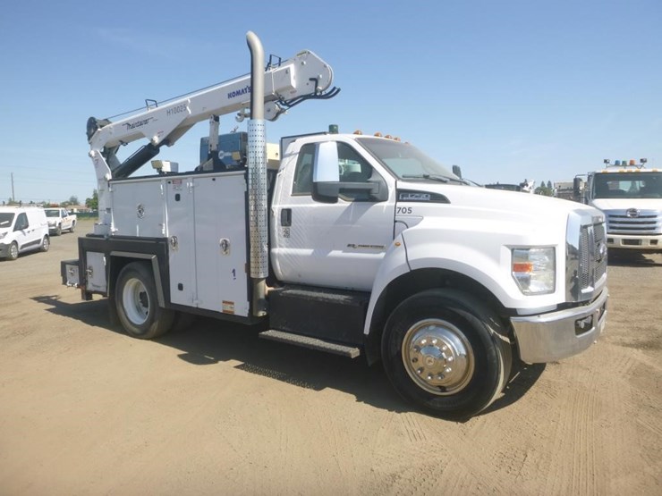 2017-ford-f750-image-2