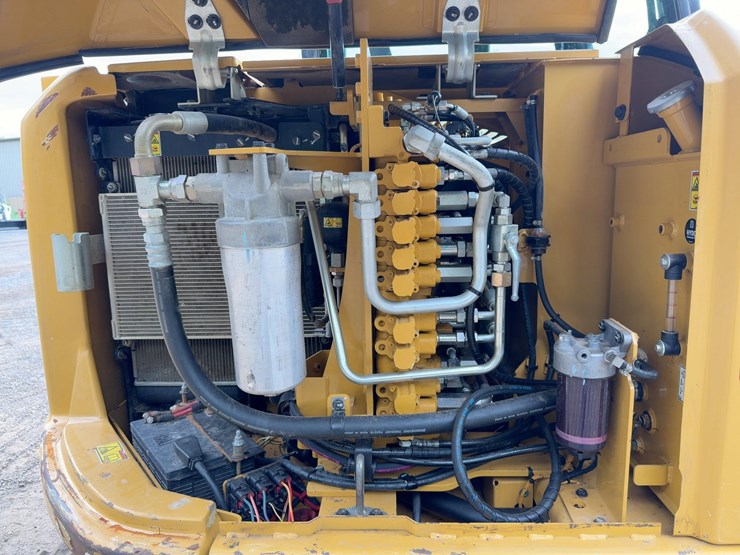 2014-caterpillar-308e2-cr-image-35