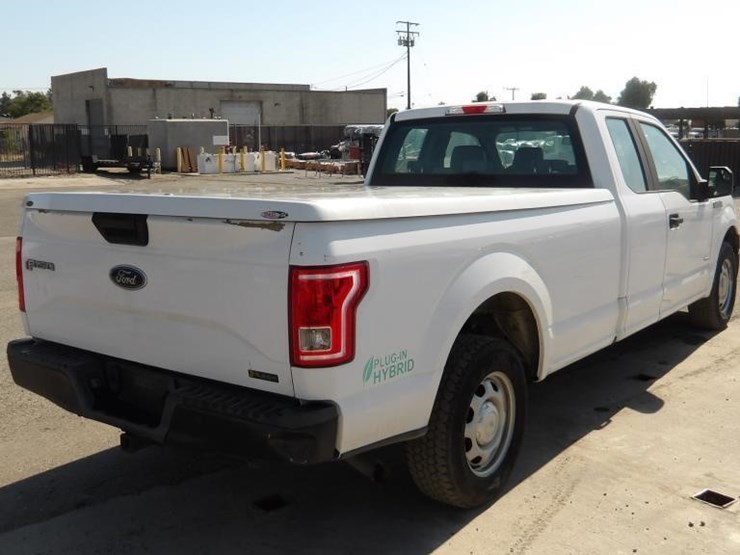 2017-ford-f150-image-4