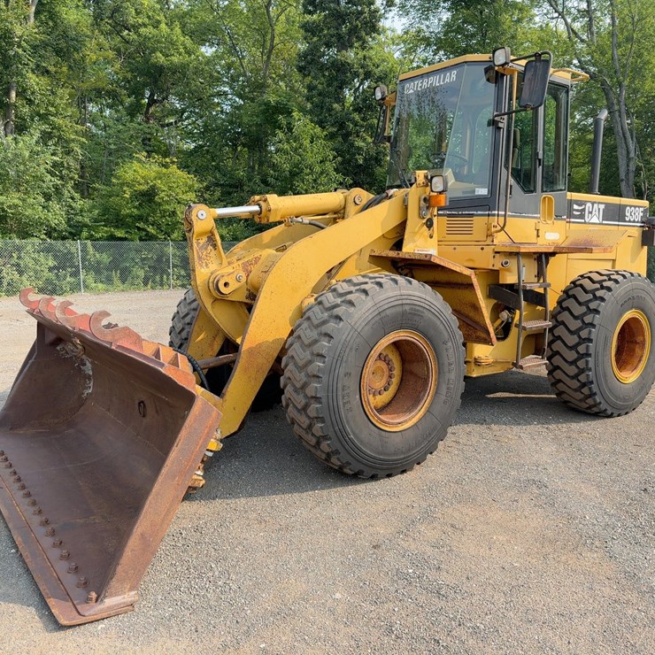 1997 CATERPILLAR 938F