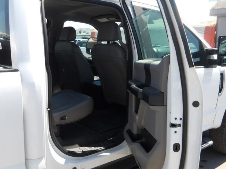 2019-ford-f250-image-13