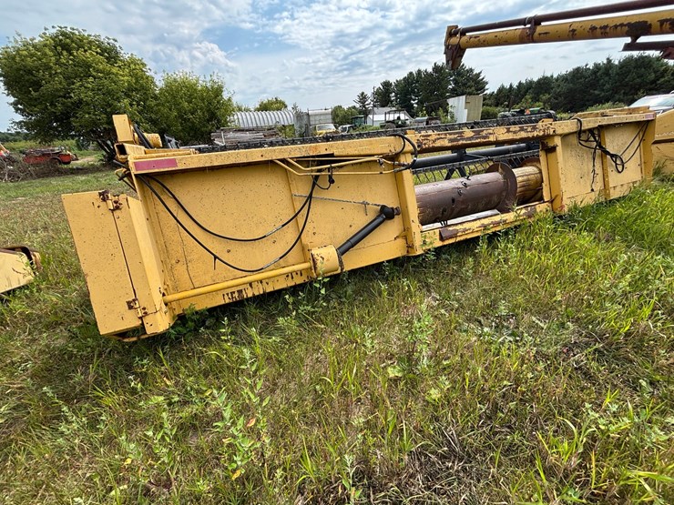 new-holland-973-image-14