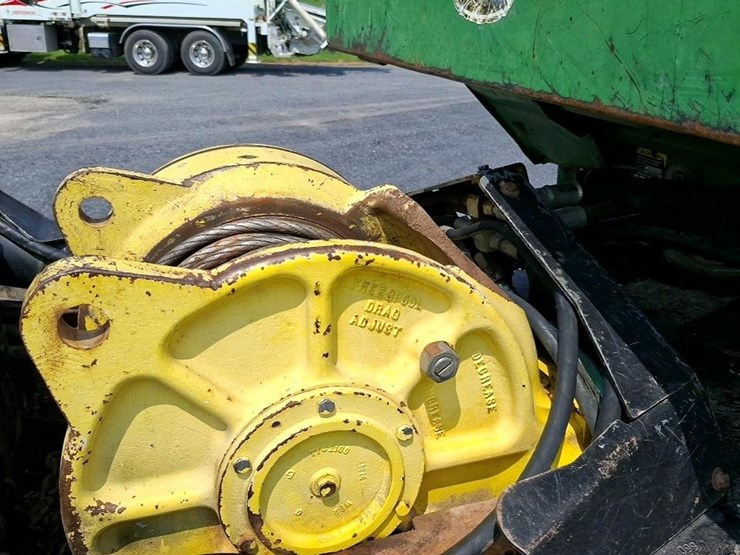 2007-deere-648g-iii-image-21
