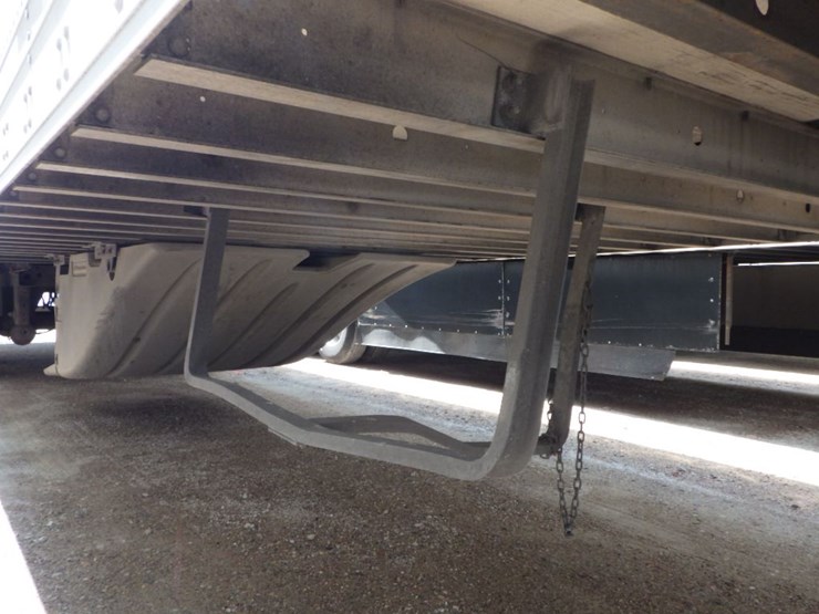 2016-utility-3000r-image-9