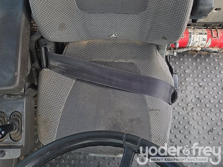 2018-volvo-l110h-image-64