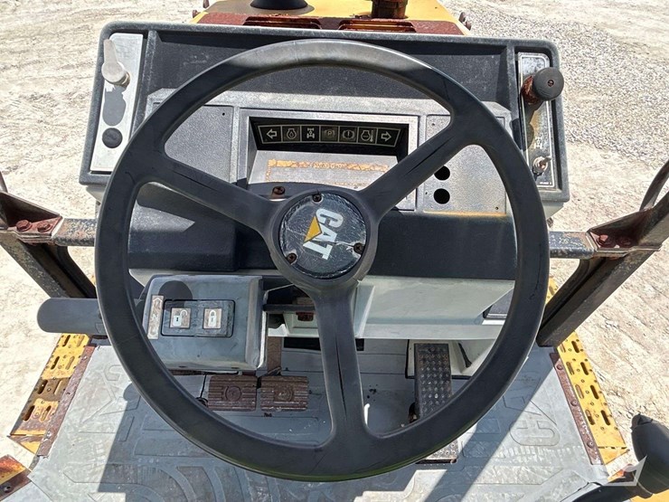 1999-caterpillar-446b-image-30