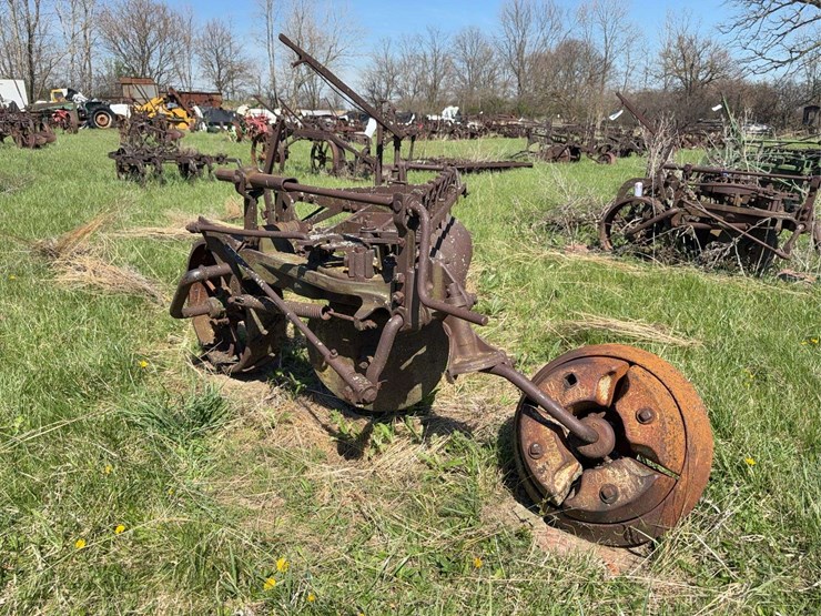 john-deere-disc-plow-image-5