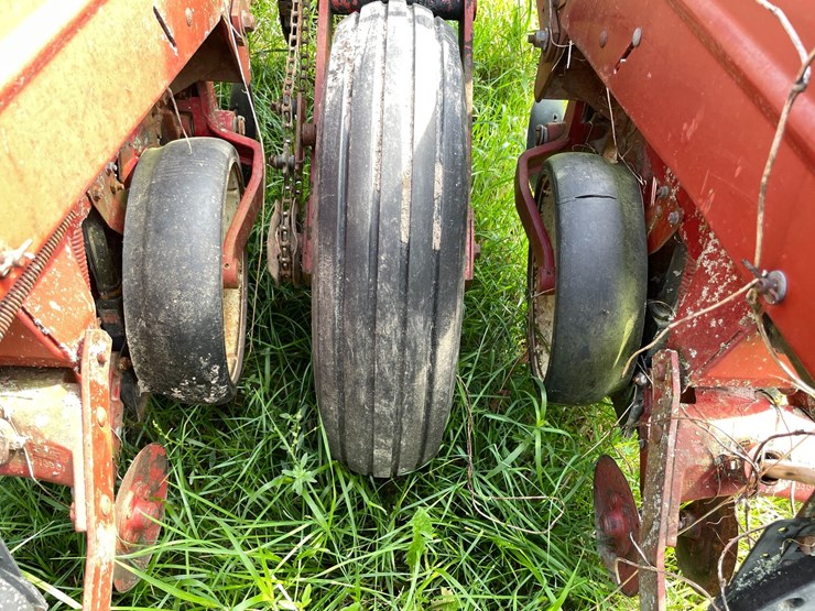 case-ih-800-image-21