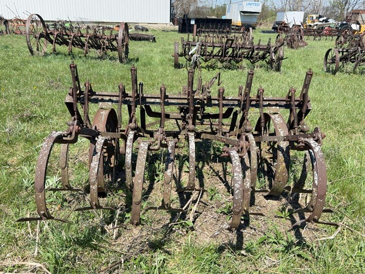 john-deere-field-cultivator-image-5