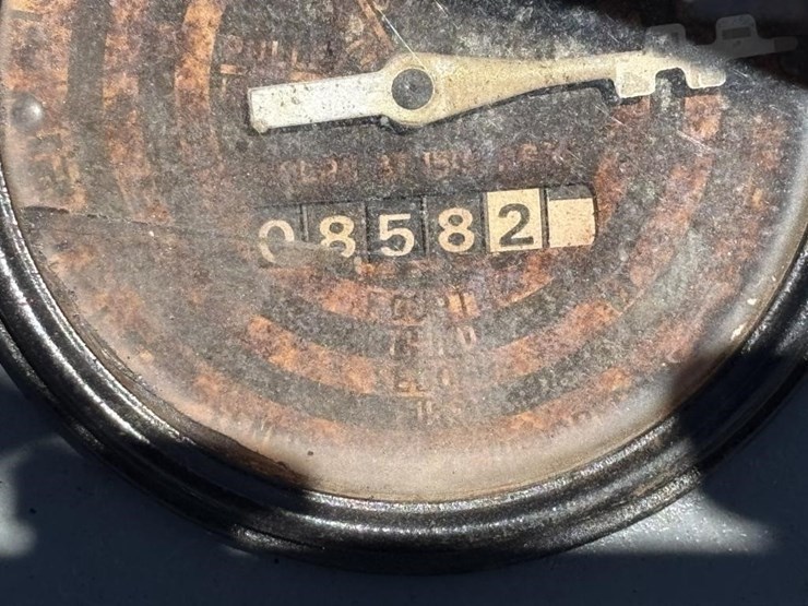 ford-800-image-51