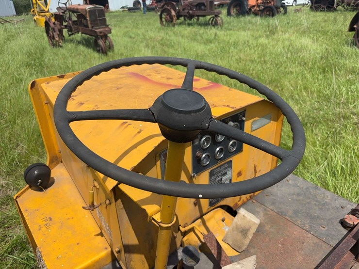 united-tractor-company-tug-image-19