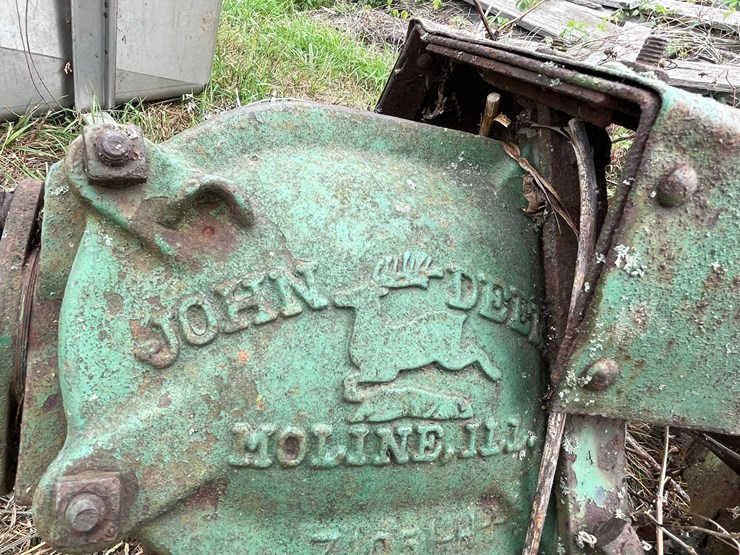 john-deere-5-image-8